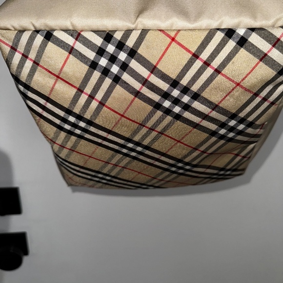 Burberry Nova Check Vinal Tote Bag - Picture 5 of 6